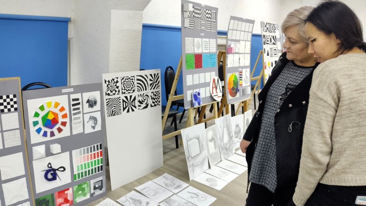 A presentation of the works of the first year of the Faculty of Design