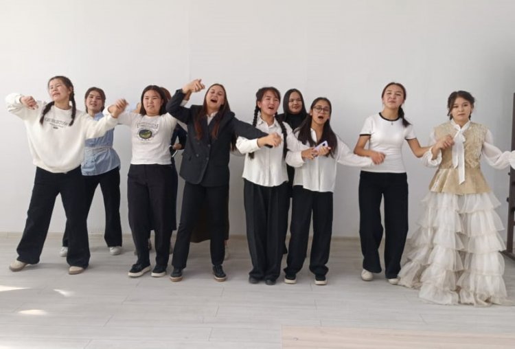 Кесиптик майрам кут болсун!